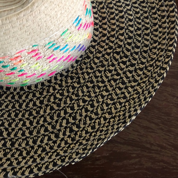 August Hats | 90s Remix Large Brim Fedora Hat - Picture 4 of 8